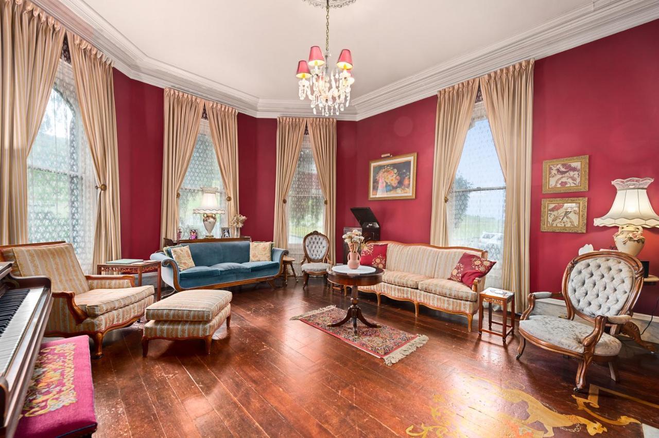 سانتا روسا، كاليفورنيا The Gables Wine Country Inn المظهر الخارجي الصورة